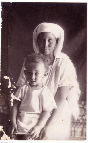 Aschirò Hassan e Giorgio, Archivio famiglia Marino, Fotografie, Mogadiscio, 1925 (circa).� 