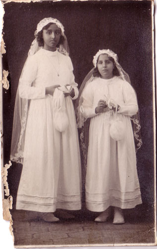 Foto della prima comunione di Isabella e Rita Marincola, Archivio famiglia Marino, Fotografie, Roma, 1937.� 